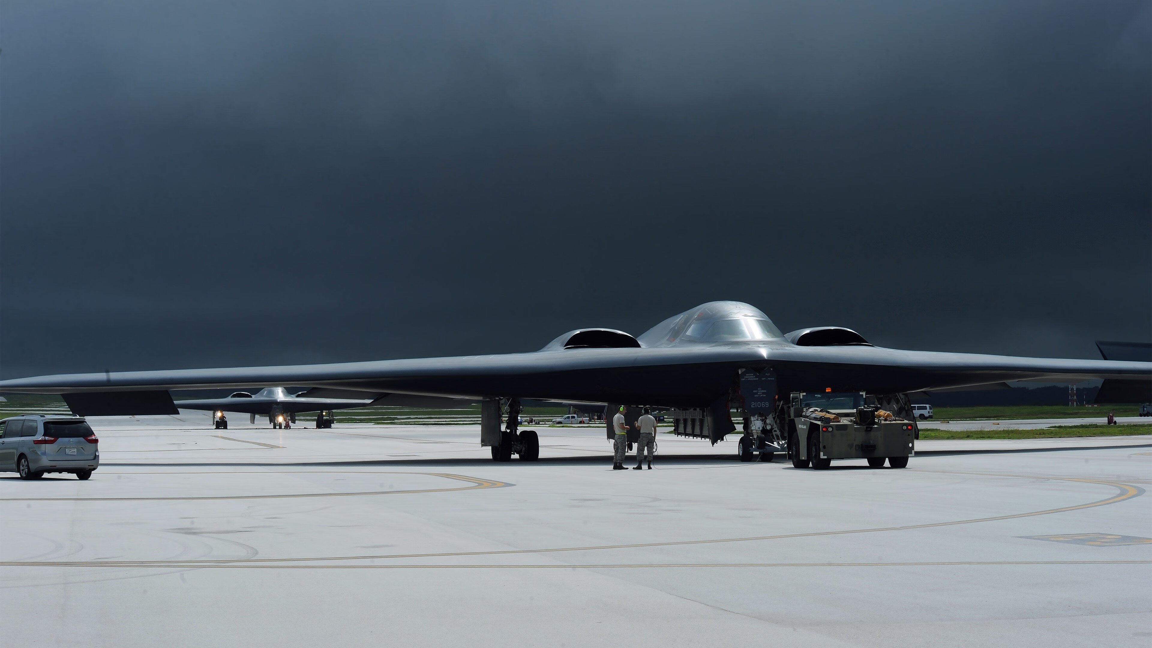 世俱杯赛程-利拉德惊天一射改写联盟格局,雷霆团队风暴横扫森林狼的幻梦